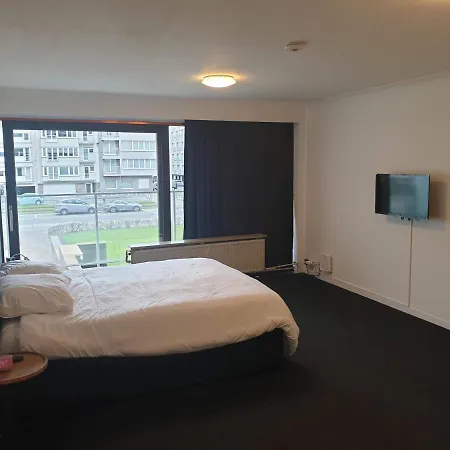 Studio Stad Aan Zee 奥斯滕德